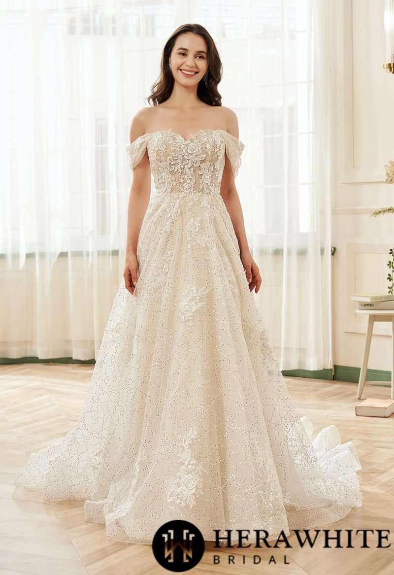Robe de Mariée Fleurs Et Sequins – Image 2