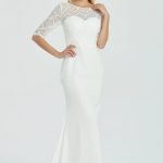 Robe De Mariée Fourreau Manches 3 4 En Dentelle