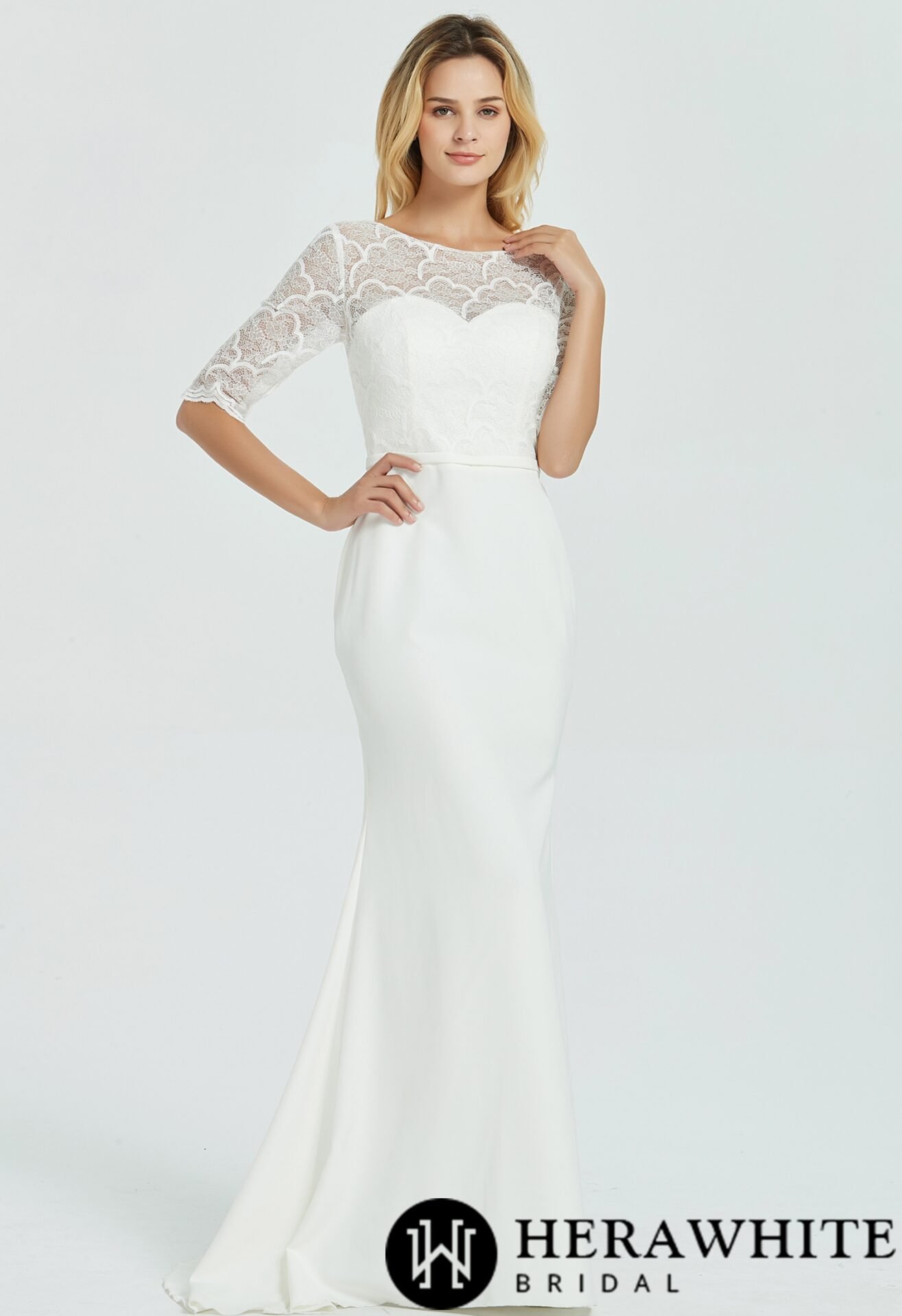 Robe De Mariée Fourreau Manches 3 4 En Dentelle