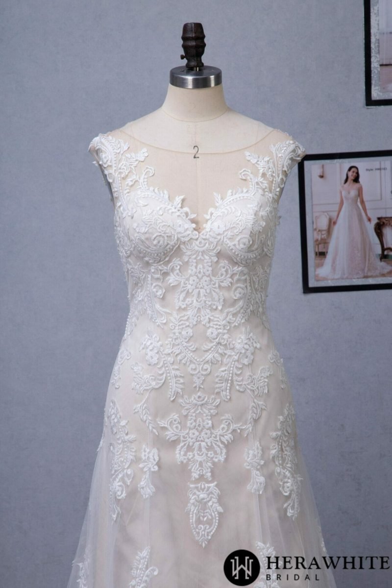 Robe De Mariée Traîne Dentelle – Image 7