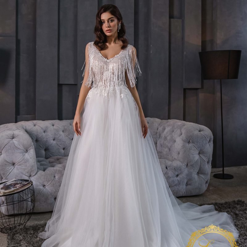 Robe De Mariée Originale A Frange Perlée