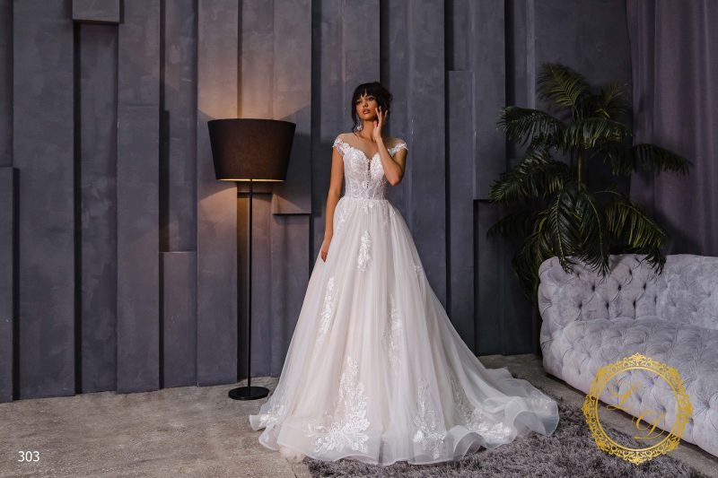 Robe De Mariée Dentelle Florale Col Illusion
