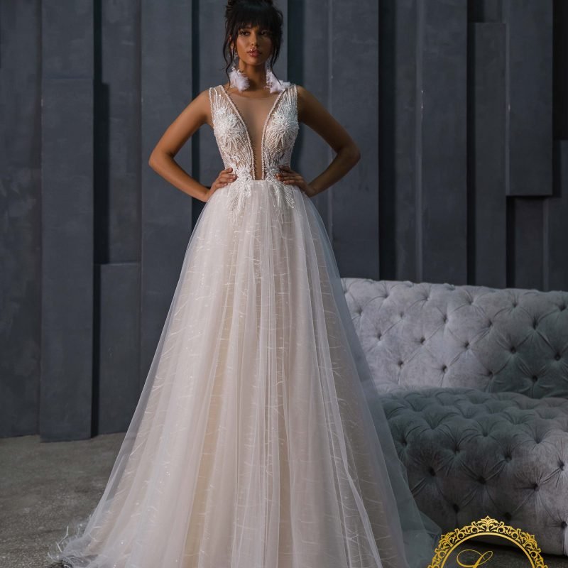 Robe De Mariée Col V Illusion Et Dos Nu