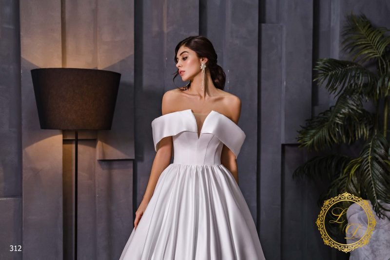 Robe De Mariée Princesse Satin Plissée Et Chic – Image 2