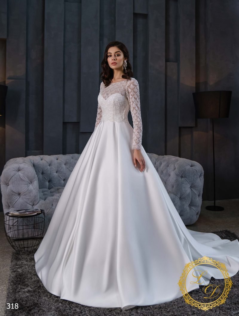 Robe De Mariée Satinée Haut Dentelle Chic