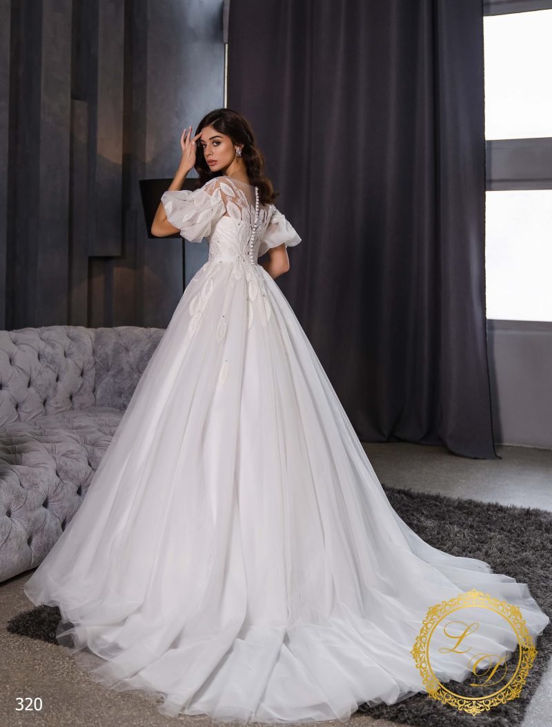 Robe De Mariée Princesse Manches Bouffantes – Image 3