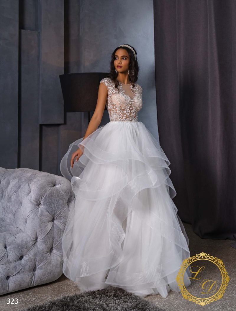 Robe De Mariée Etincelante A Col Cœur