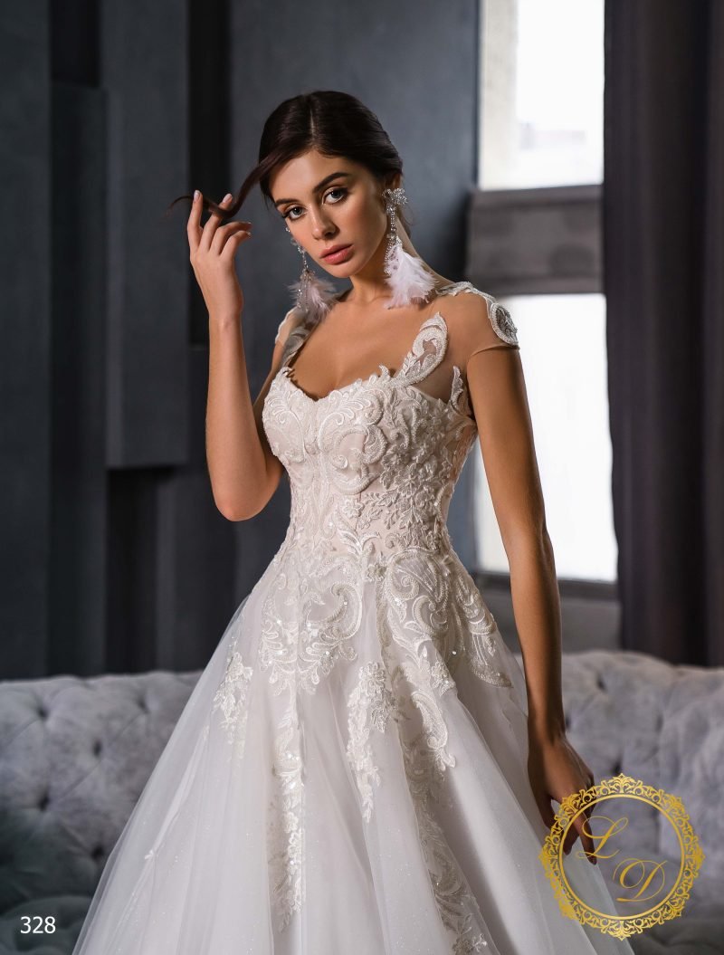 Robe De Mariée Princesse A Corset En Dentelle – Image 2