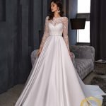 Robe De Mariée Princesse Bustier A Manches Longues Blanche