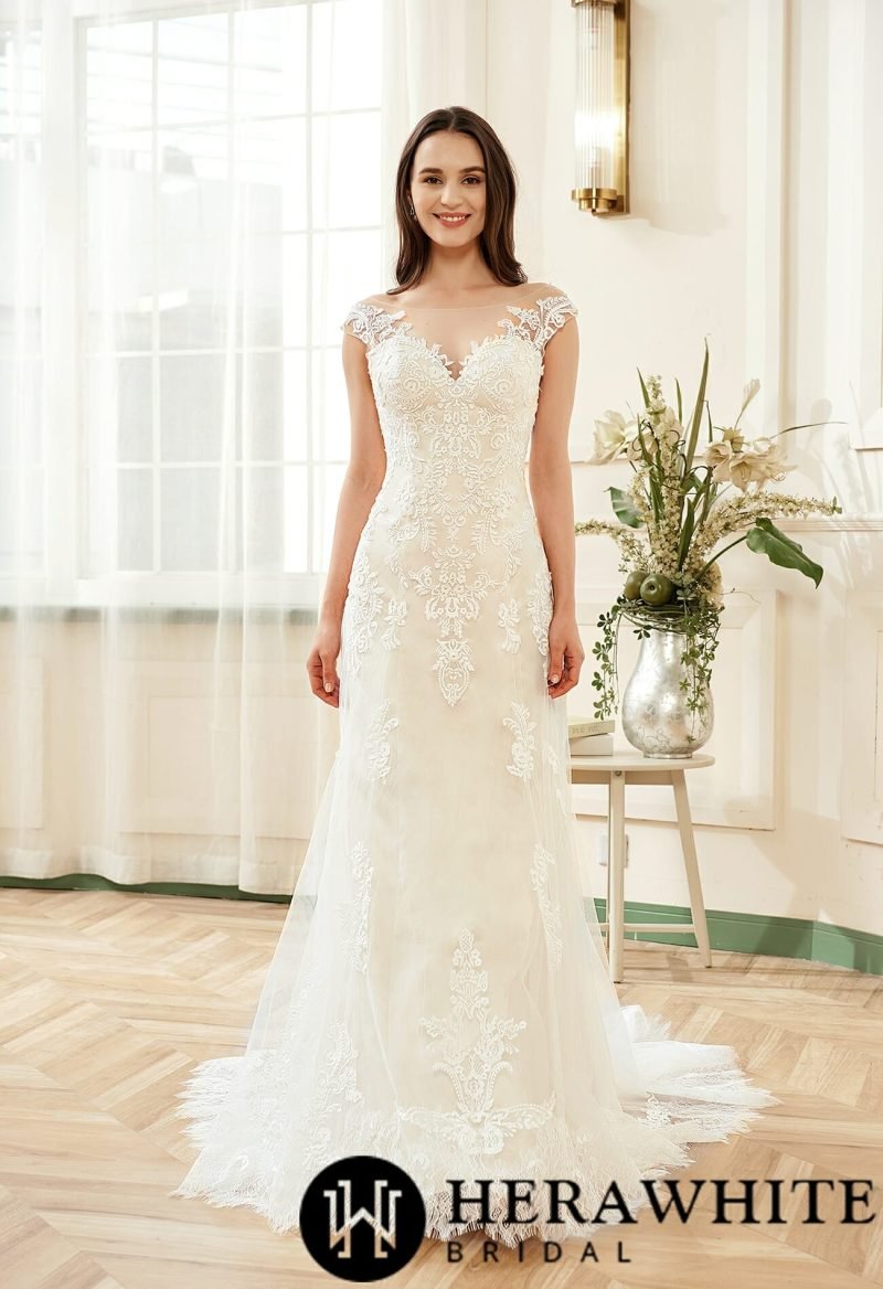 Robe De Mariée Traîne Dentelle – Image 3