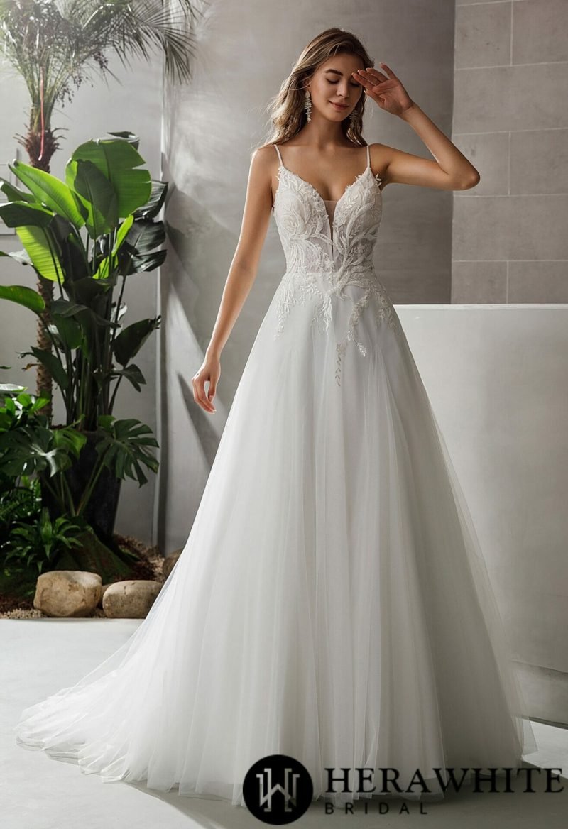 Robe De Mariée Florale Col V – Image 2
