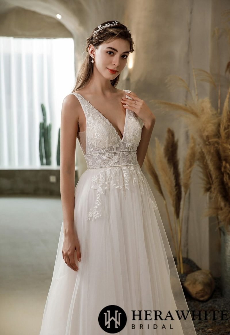 Robe De Mariée Florale Avec Perles – Image 2