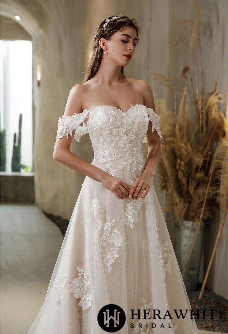 Robe De Mariée Princesse A Manches Détachables – Image 4