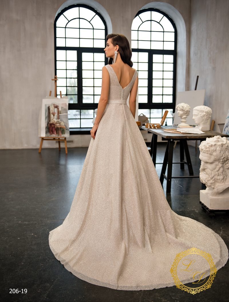 Robe De Mariée Argentée – Image 3