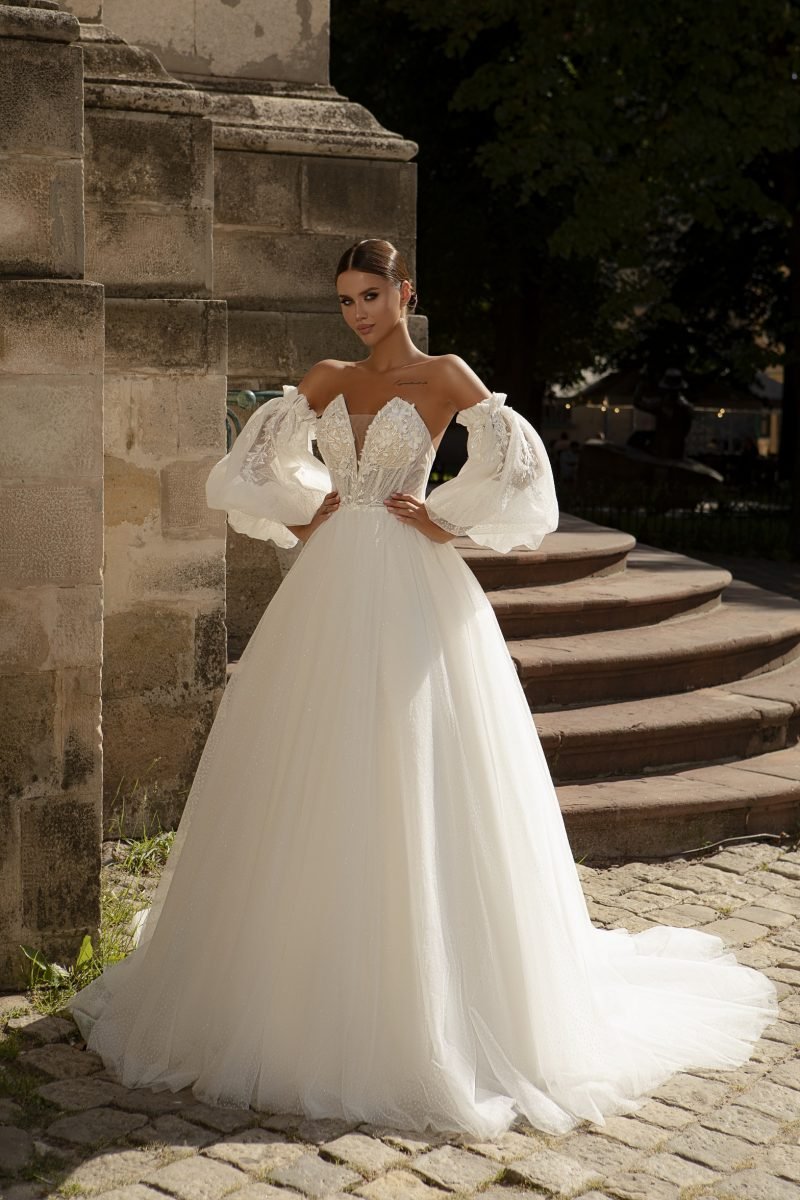 Robe De Mariée Dos Semi Nu Et A Laçage