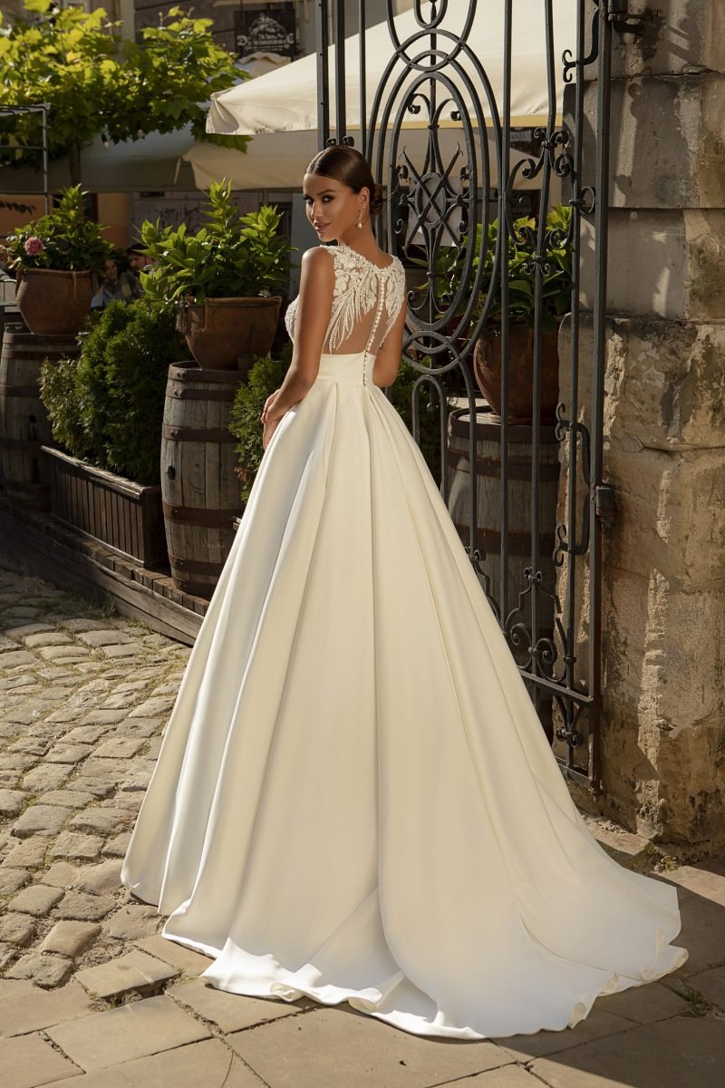 Robe De Mariée Pour Petite Poitrine – Image 2