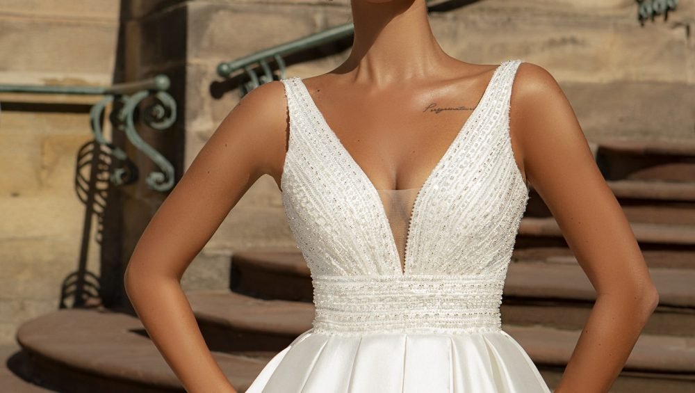 Robe De Mariee Satin zoom | Robes de Mariée | Comtesse Mariage