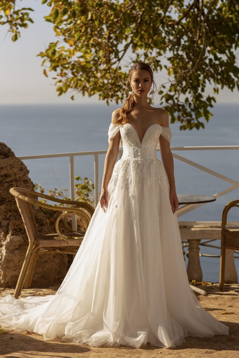 Robe De Mariée Princesse Manches Tombantes Blanche
