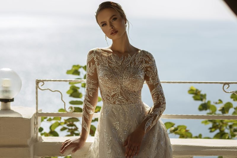 Robe De Mariée Manches Longues Dos Nu Blanche – Image 4