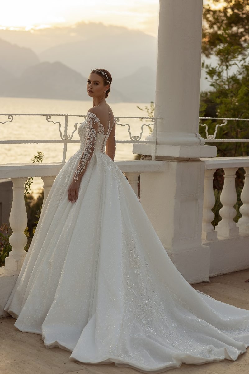 Robe De Mariée Princesse Avec Sequins Col Cœur Illusion – Image 2