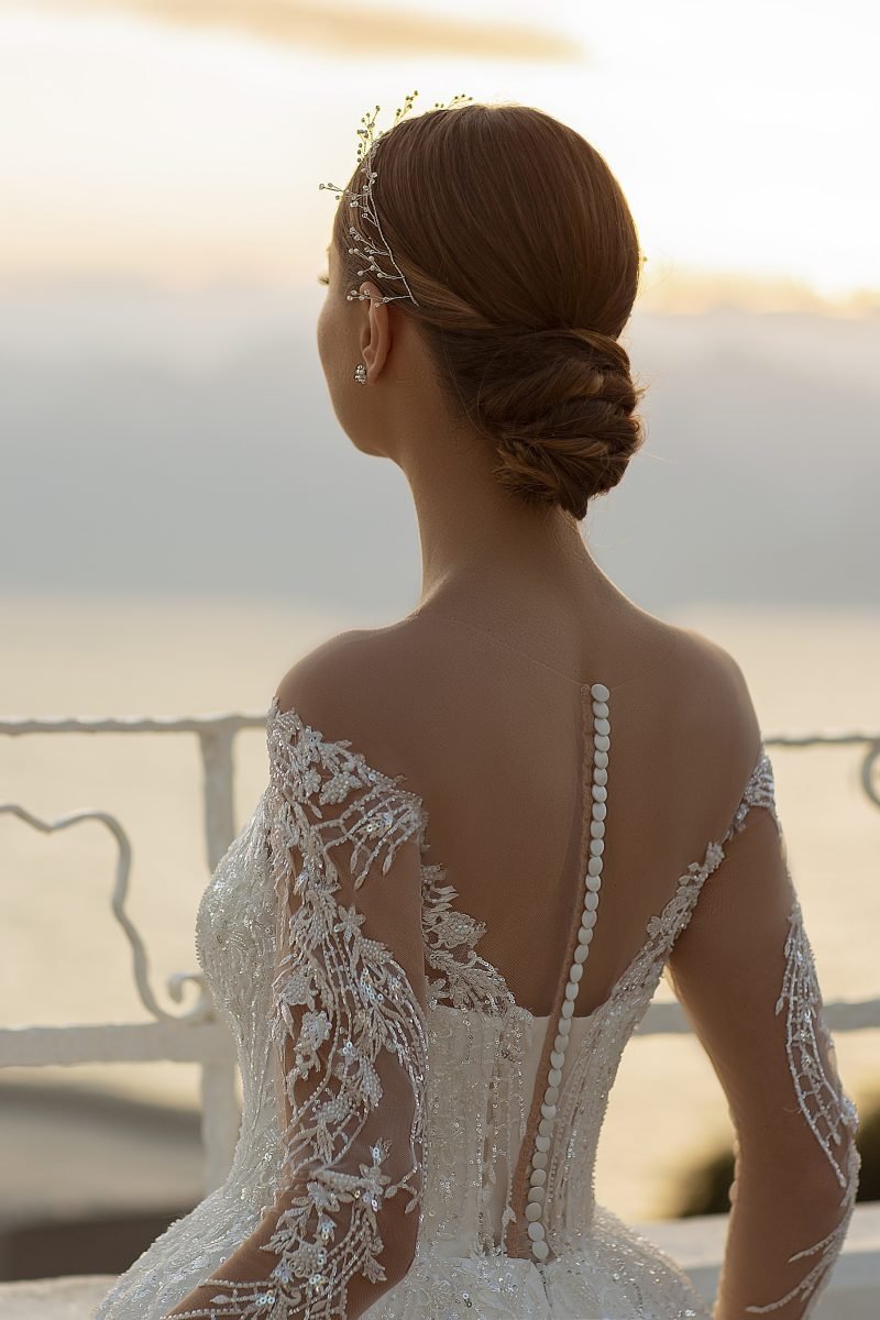 Robe De Mariée Princesse Avec Sequins Col Cœur Illusion – Image 3