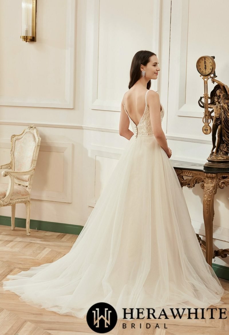 Elégante Robe de Mariée Simple – Image 5