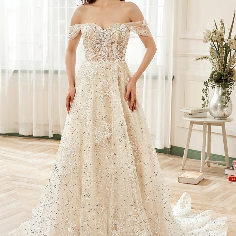 Robe de Mariée Fleurs Et Sequins