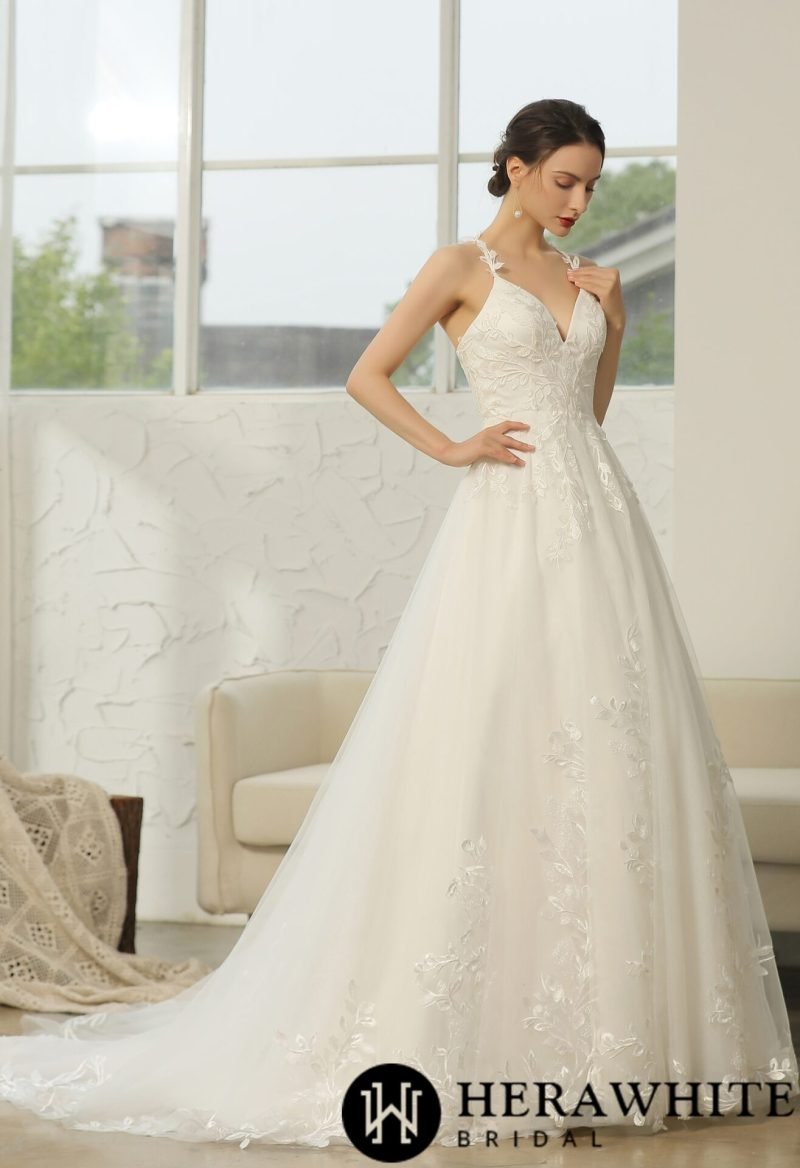 Robe de Mariée Avec Fleurs Brodées – Image 3