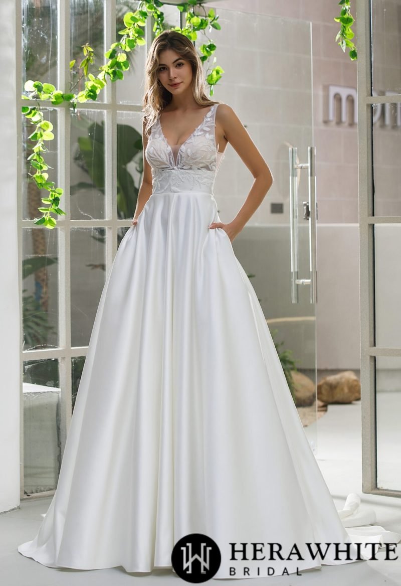 Robe De Mariée Satin Et Perles