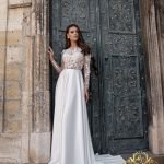 Robe De Mariée Fluide Haut Illusion à Dentelle Florale et Perlé