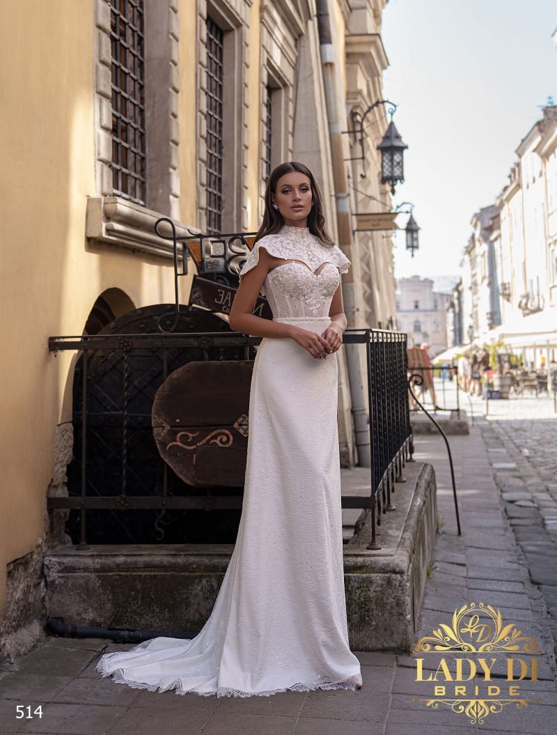 Robe De Mariée Fourreau Bustier Avec Cape