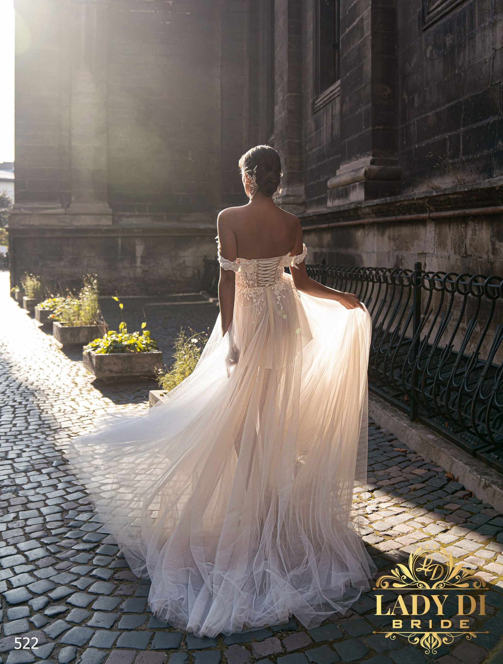wholesale Wedding dress Lady Di Bride 522 3 scaled | Robes de Mariée | Comtesse Mariage Robe De Mariée Sexy Transparente – Image 3