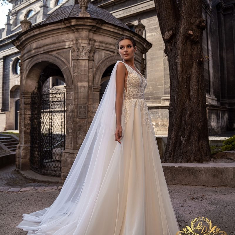 Robe De Mariée Epaulette En Tulle